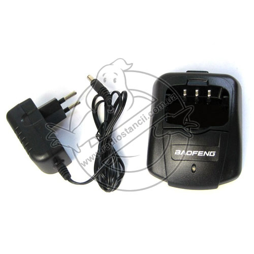 Зарядное устройство для Baofeng UV-B5